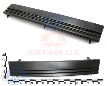 Решетка облицовки радиатора ЗАЗ 1103 пластм.