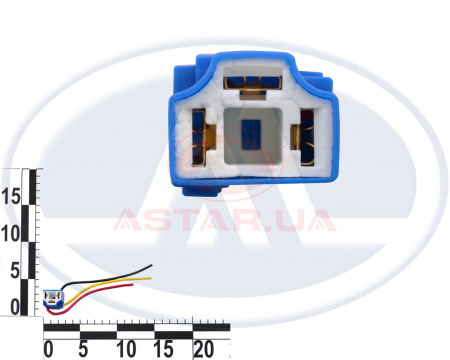 Разъем фары для лампы Н4 угловой керамич.